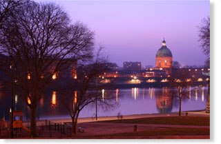 Along the banks of the Garonne